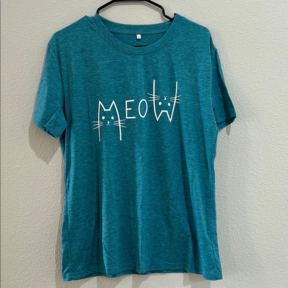 Teal Cat Lover's T-Shirt
